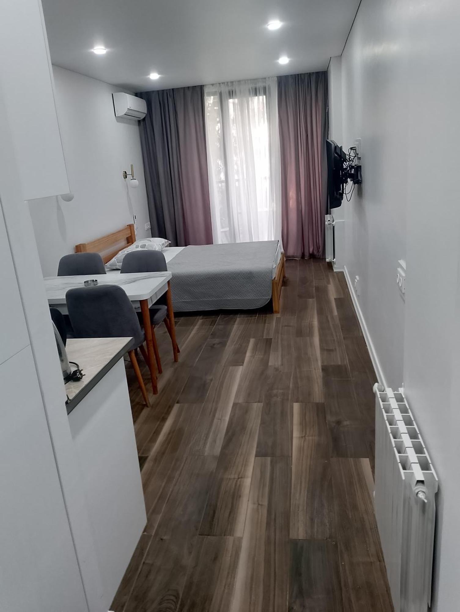 Next Apartments Batumi Exterior foto